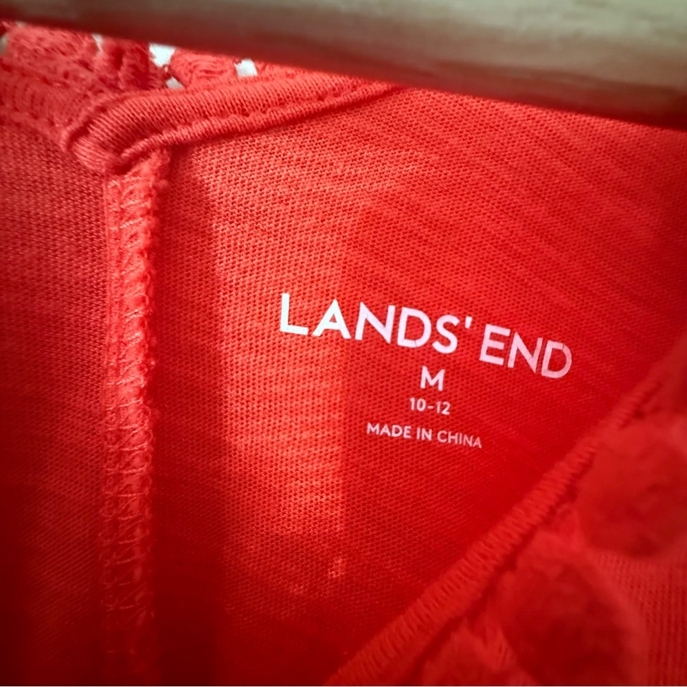 ❇️Lands' End Bright Red Short Sleeve Tee 2 for $22 ❇️ - Picture 4 of 4